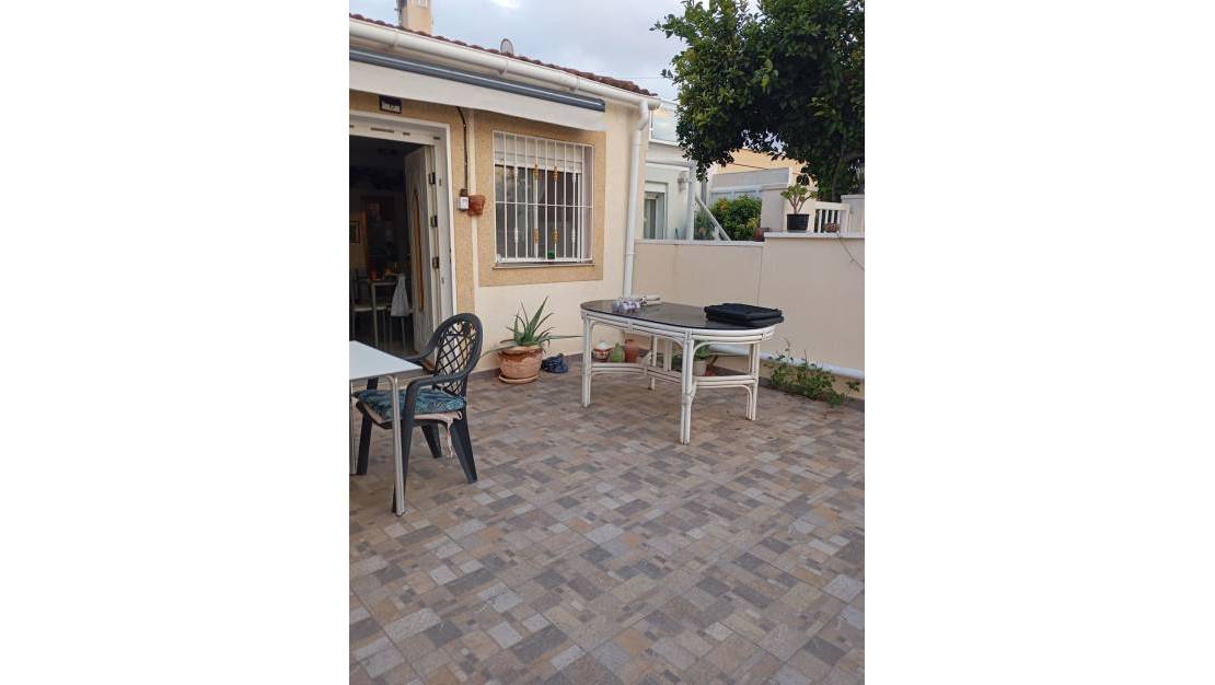 Sale - Villa - Torrevieja - Torrevieja Centro