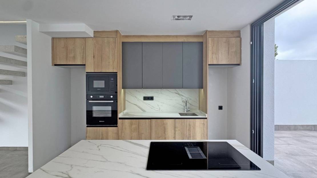 Sale - Villa - Torrevieja - Torrevieja Centro