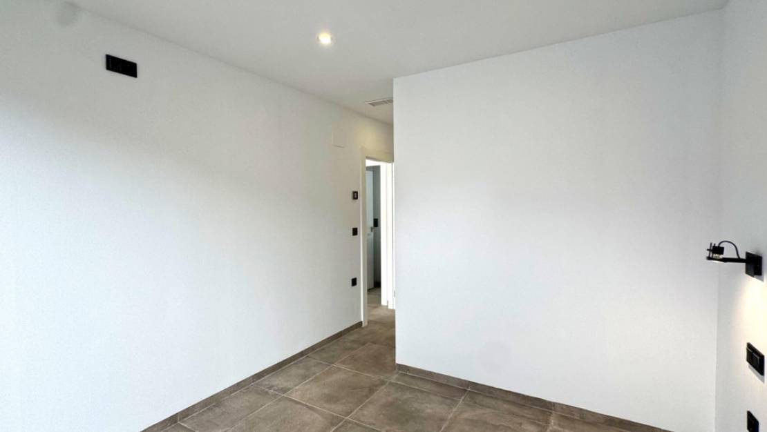 Sale - Villa - Torrevieja - Torrevieja Centro