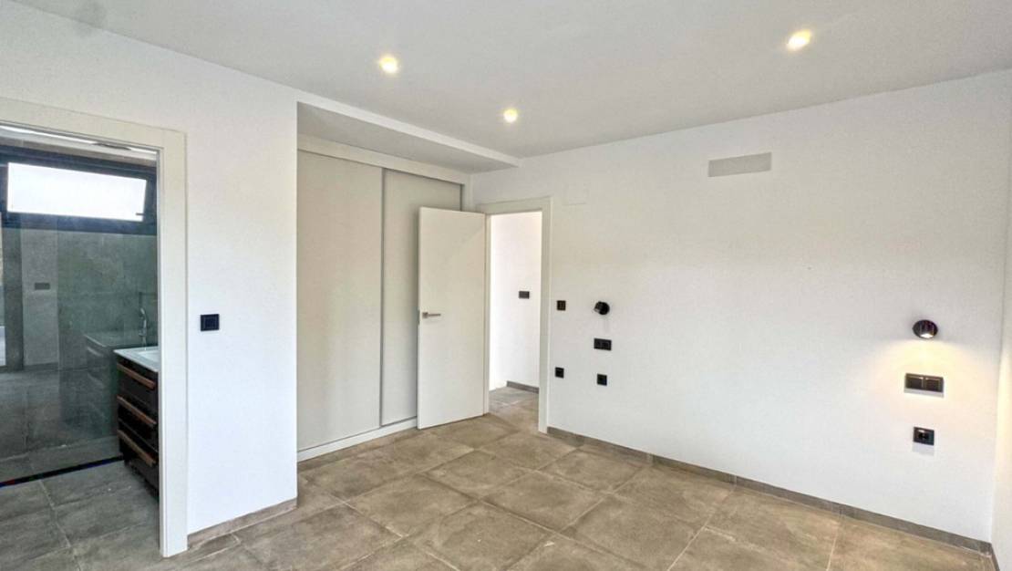 Sale - Villa - Torrevieja - Torrevieja Centro