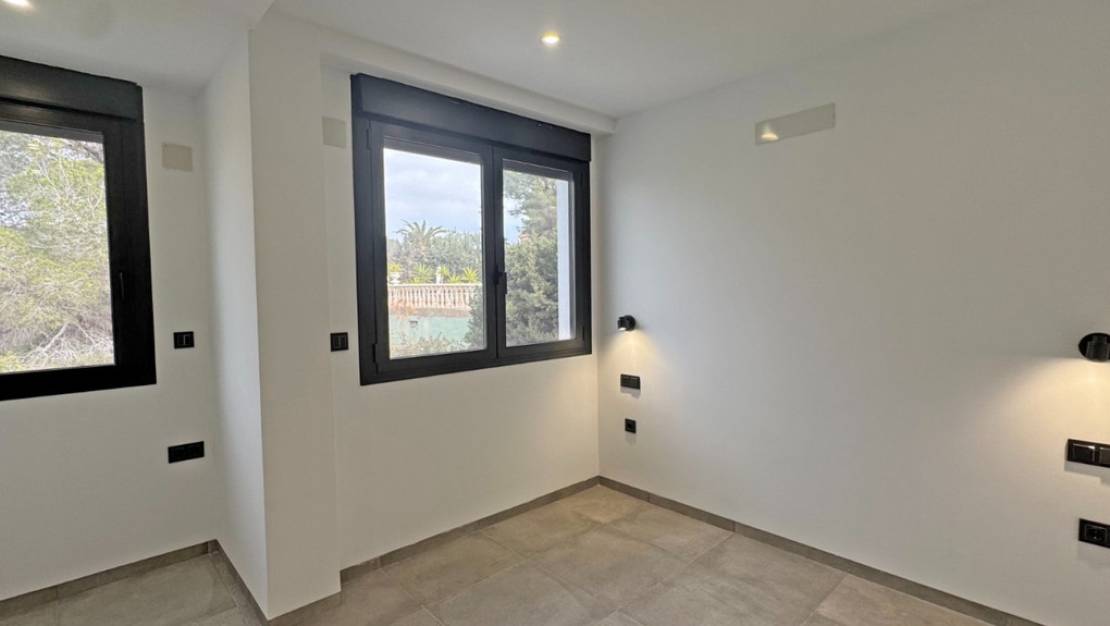 Sale - Villa - Torrevieja - Torrevieja Centro