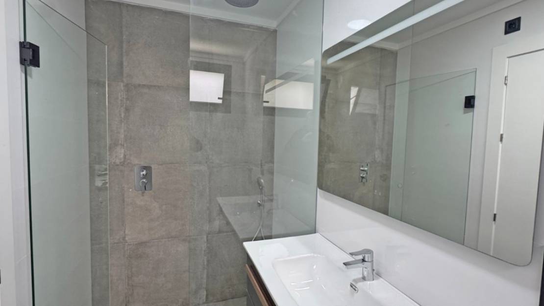 Sale - Villa - Torrevieja - Torrevieja Centro