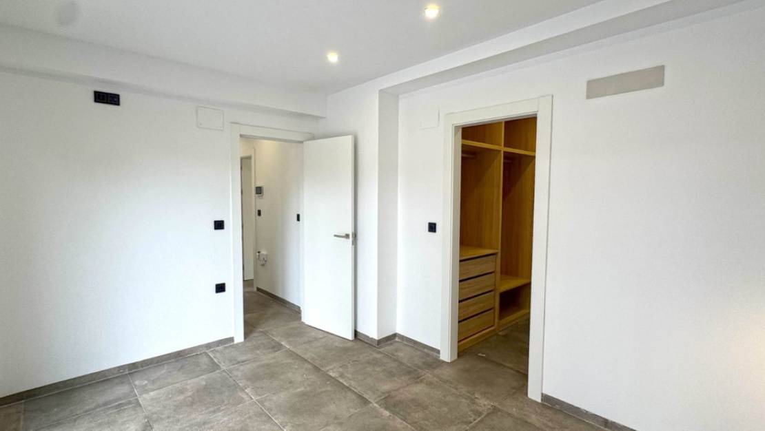 Sale - Villa - Torrevieja - Torrevieja Centro