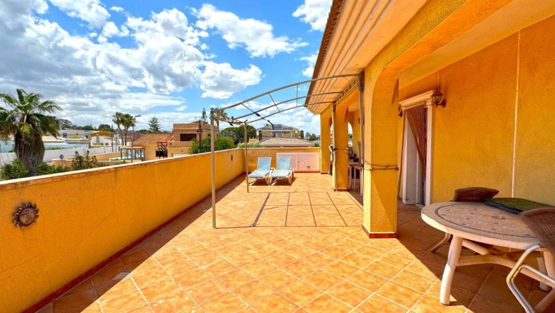 Sale - Villa - Torrevieja - Torrevieja Centro