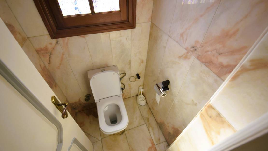 Sale - Villa - Torrevieja - Torrevieja Centro