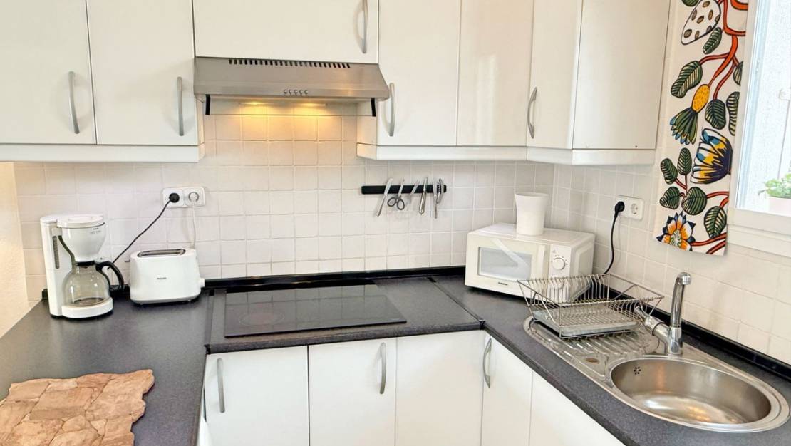 Sale - Villa - Torrevieja - Torrevieja Centro