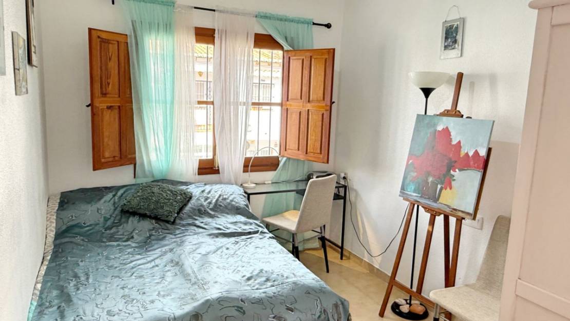 Sale - Villa - Torrevieja - Torrevieja Centro