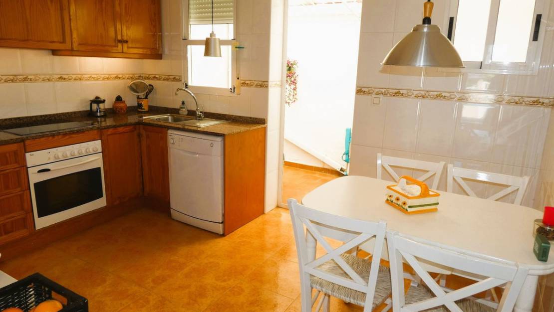 Sale - Villa - Torrevieja - Torrevieja Centro