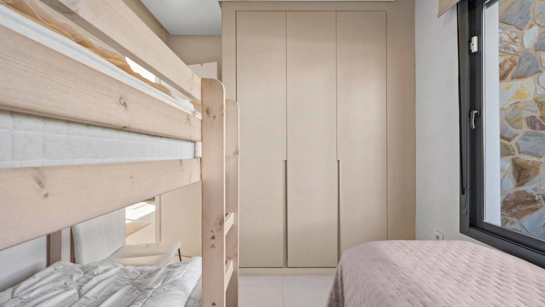 Sale - Villa - Torrevieja - Torrevieja Centro