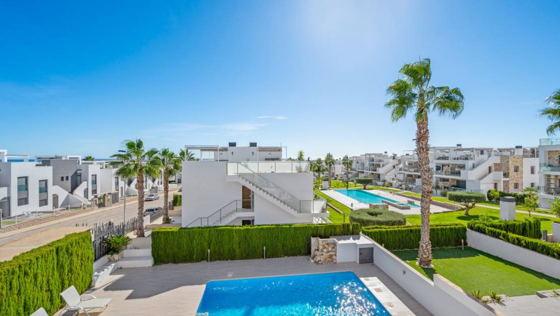 Sale - Villa - Torrevieja - Torrevieja Centro