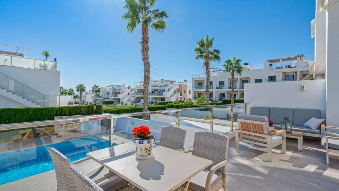 Sale - Villa - Torrevieja - Torrevieja Centro