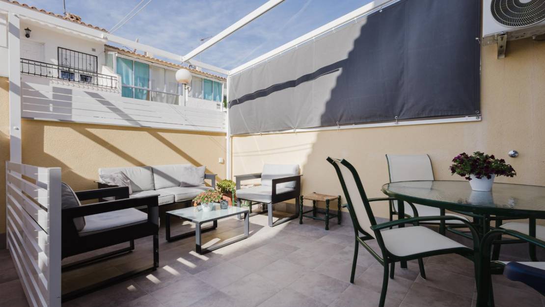 Sale - Villa - Torrevieja - Torrevieja Centro