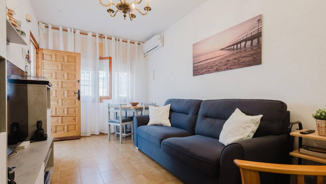 Sale - Villa - Torrevieja - Torrevieja Centro