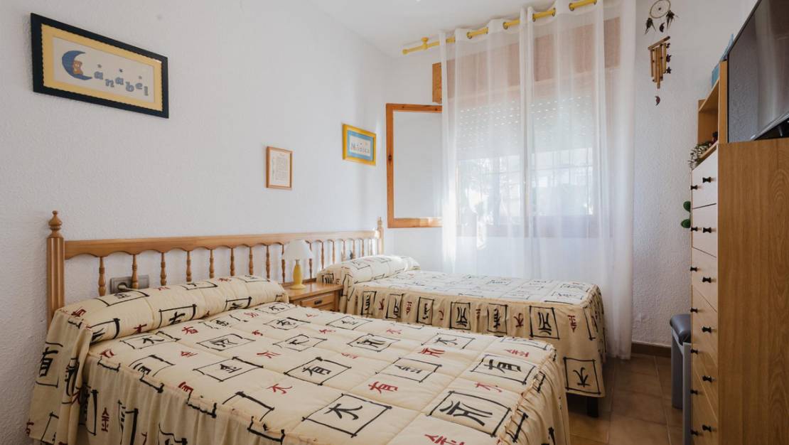 Sale - Villa - Torrevieja - Torrevieja Centro