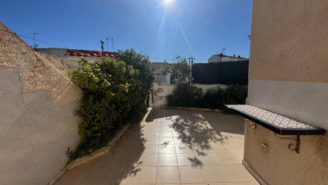Sale - Villa - Torrevieja - Torrevieja Centro
