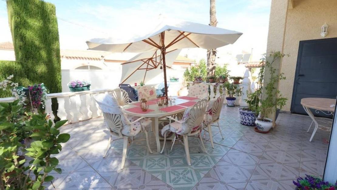 Sale - Villa - Torrevieja - Torrevieja Centro