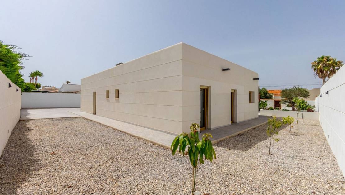 Sale - Villa - Torrevieja - Torrevieja Centro