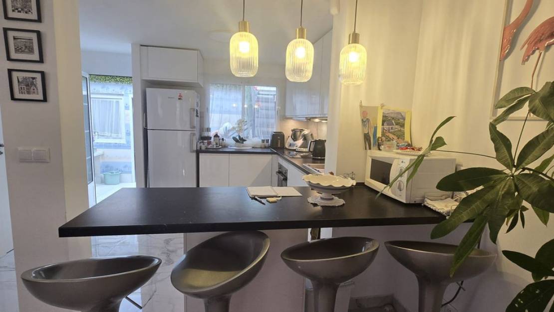 Sale - Villa - Torrevieja - Torrevieja Centro