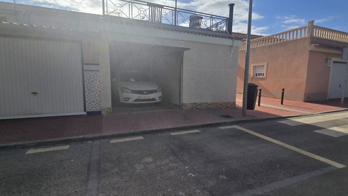 Sale - Villa - Torrevieja - Torrevieja Centro