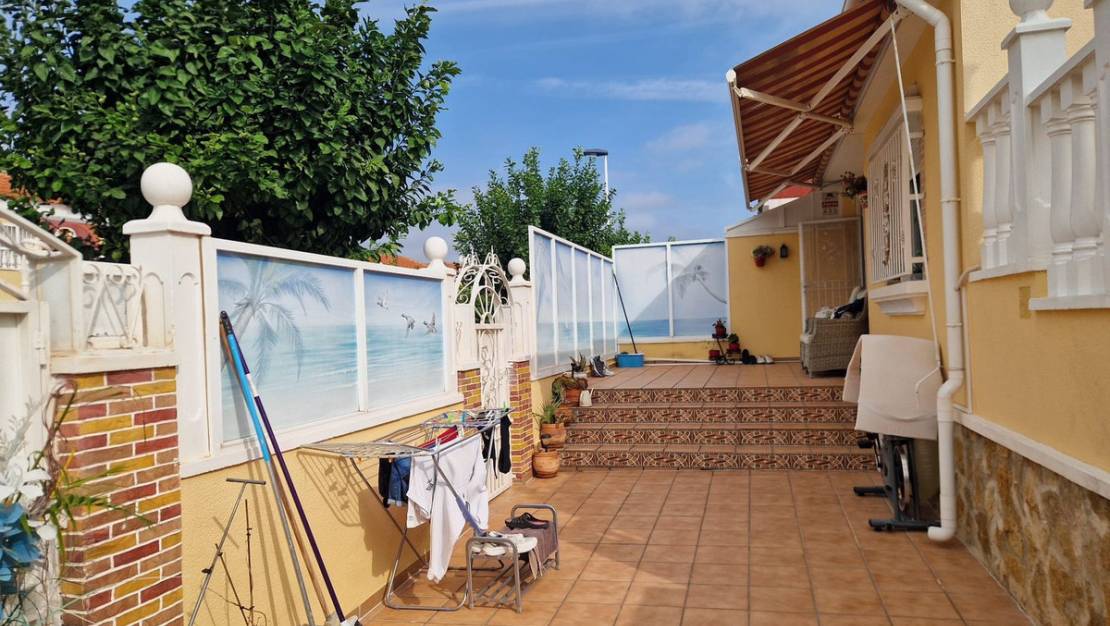 Sale - Villa - Torrevieja - Torrevieja Centro