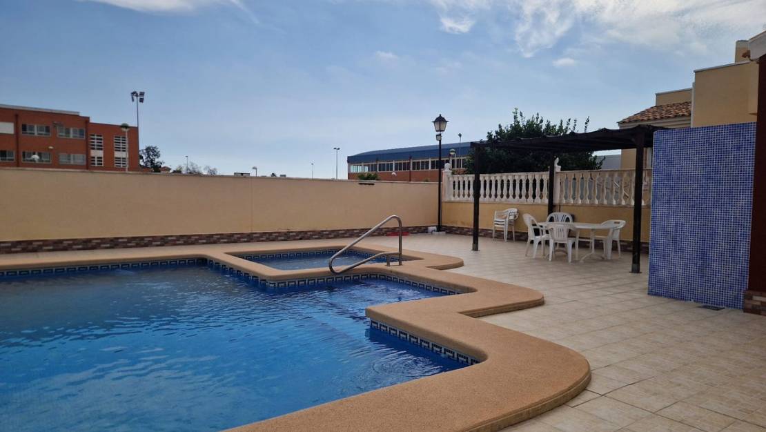 Sale - Villa - Torrevieja - Torrevieja Centro