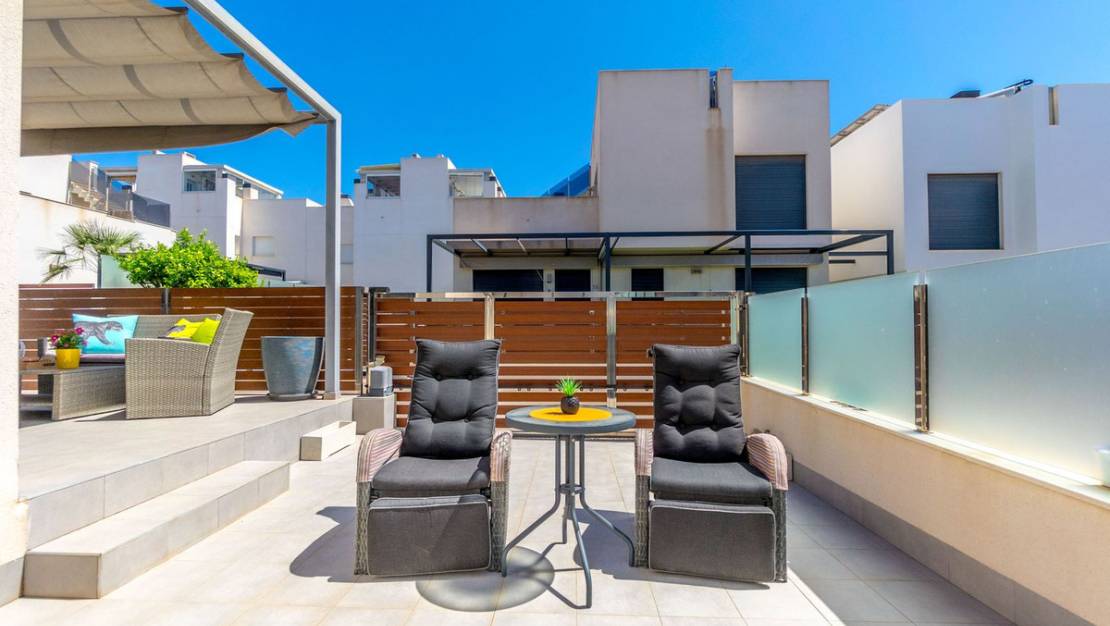 Sale - Villa - Torrevieja - Torrevieja Centro
