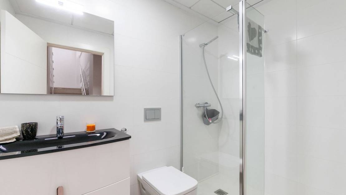 Sale - Villa - Torrevieja - Torrevieja Centro