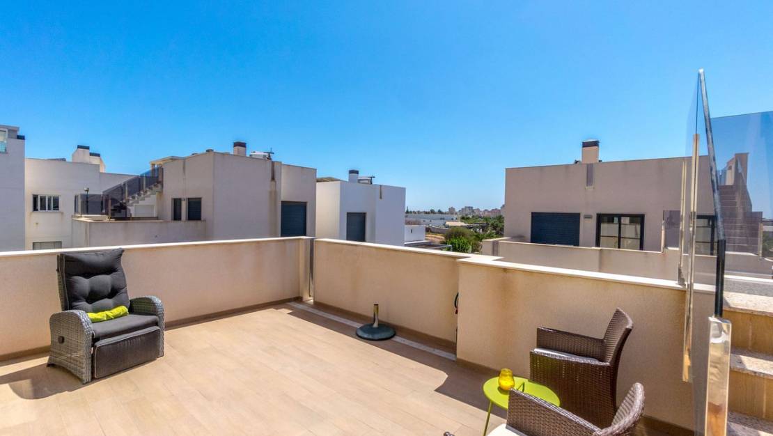 Sale - Villa - Torrevieja - Torrevieja Centro
