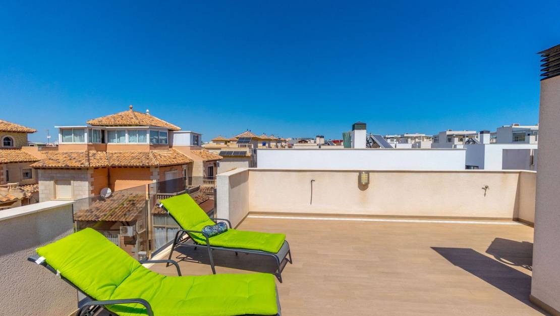 Sale - Villa - Torrevieja - Torrevieja Centro