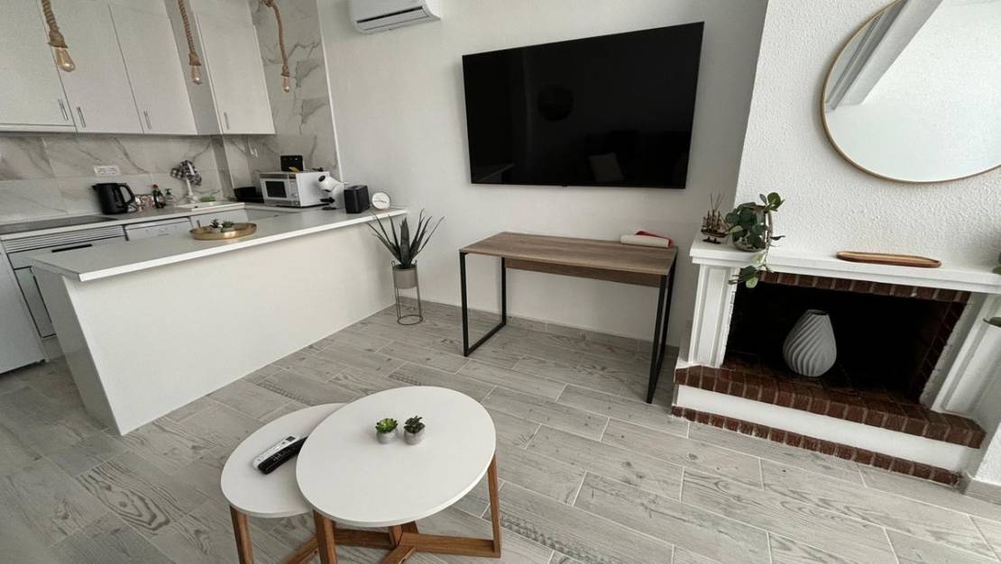 Sale - Villa - Torrevieja - Torrevieja Centro