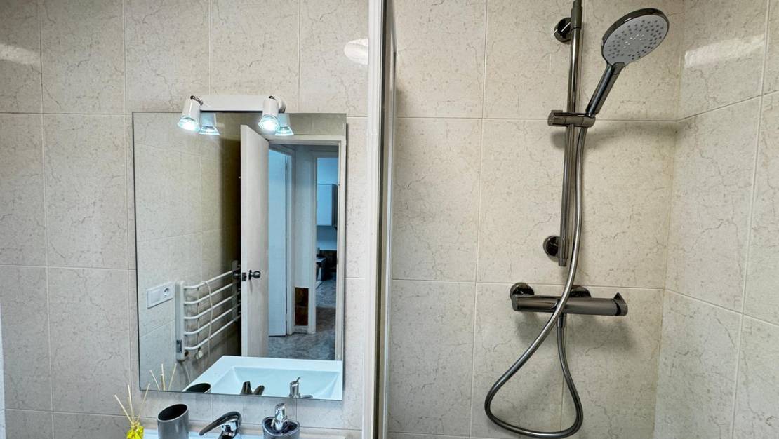 Sale - Villa - Torrevieja - Torrevieja Centro