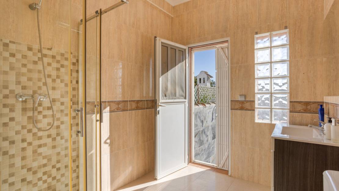 Sale - Villa - Torrevieja - Torrevieja Centro