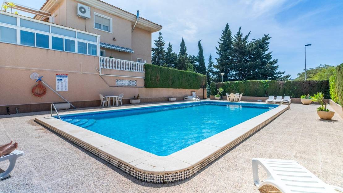 Sale - Villa - Torrevieja - Torrevieja Centro