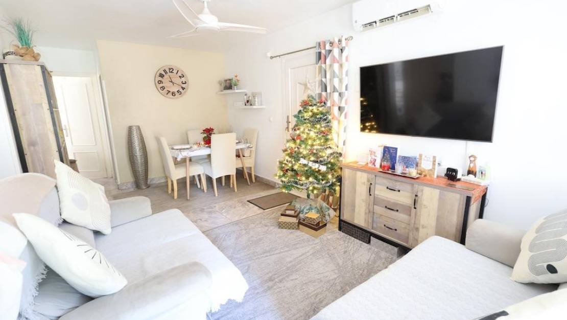 Sale - Villa - Torrevieja - Torrevieja Centro