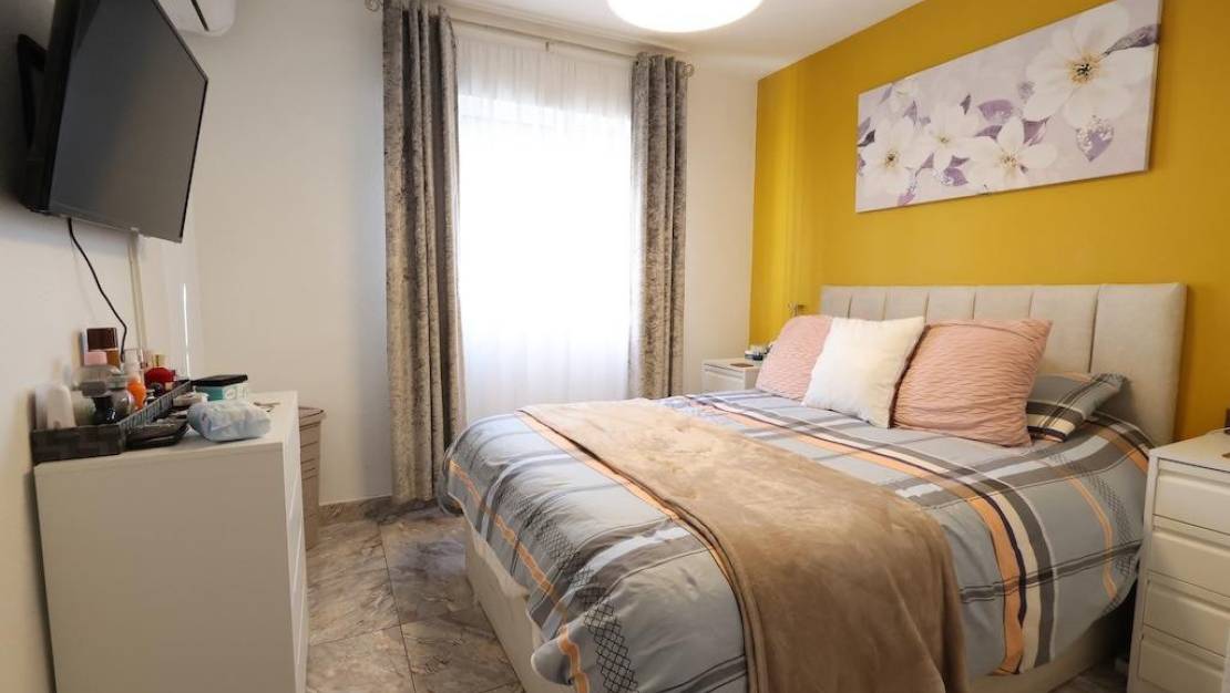 Sale - Villa - Torrevieja - Torrevieja Centro