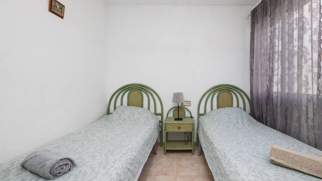 Sale - Villa - Torrevieja - Torrevieja Centro