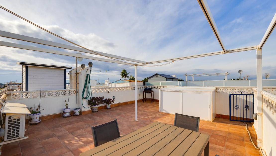 Sale - Villa - Torrevieja - Torrevieja Centro