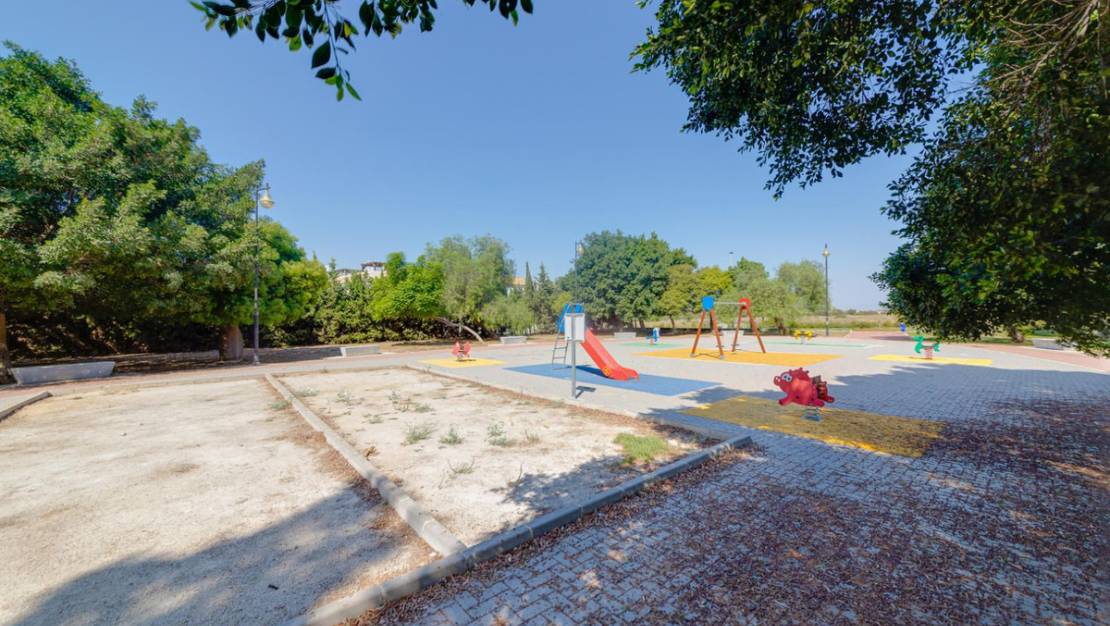 Sale - Villa - Torrevieja - Torrevieja Centro