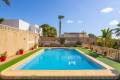 Sale - Villa - Torrevieja - Torrevieja Centro