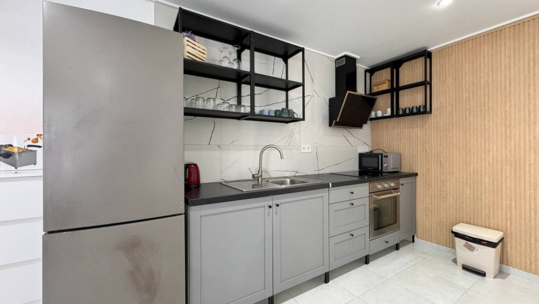 Sale - Villa - Torrevieja - Torrevieja Centro