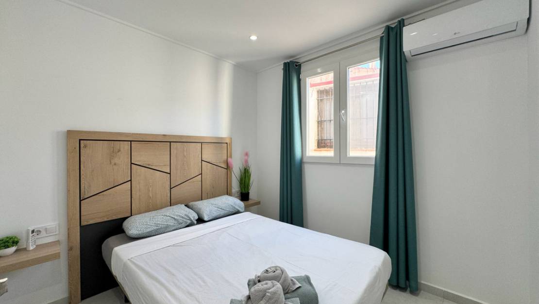 Sale - Villa - Torrevieja - Torrevieja Centro