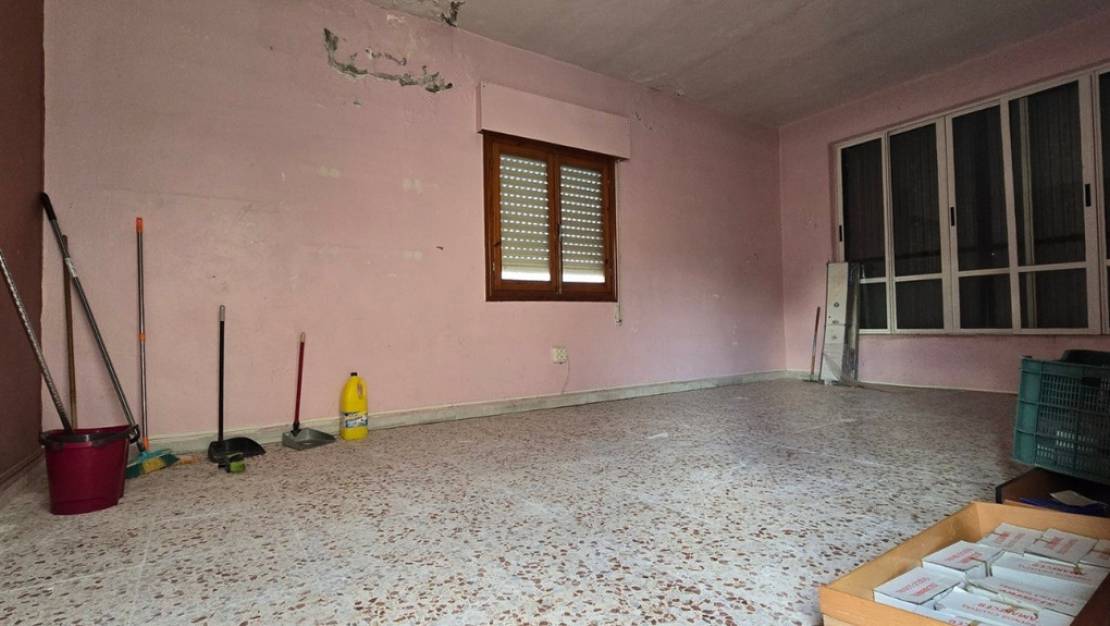 Sale - Villa - Torrevieja - Torrevieja Centro