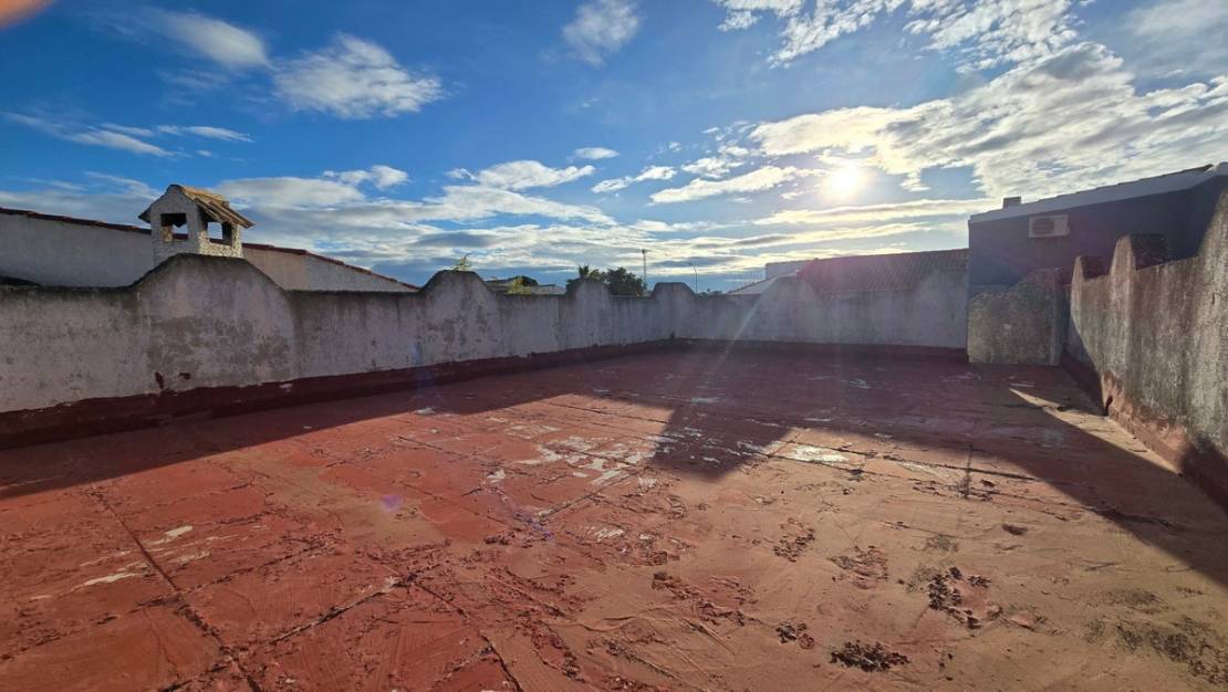 Sale - Villa - Torrevieja - Torrevieja Centro