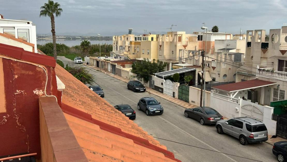 Sale - Villa - Torrevieja - Torrevieja Centro