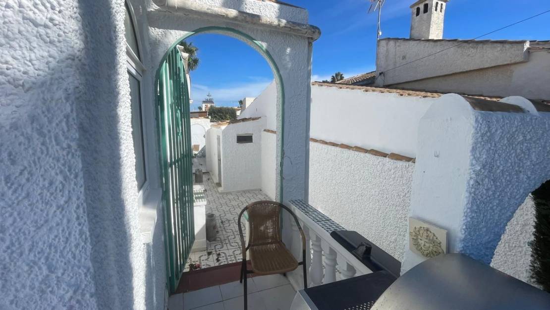 Sale - Villa - Torrevieja - Torrevieja Centro