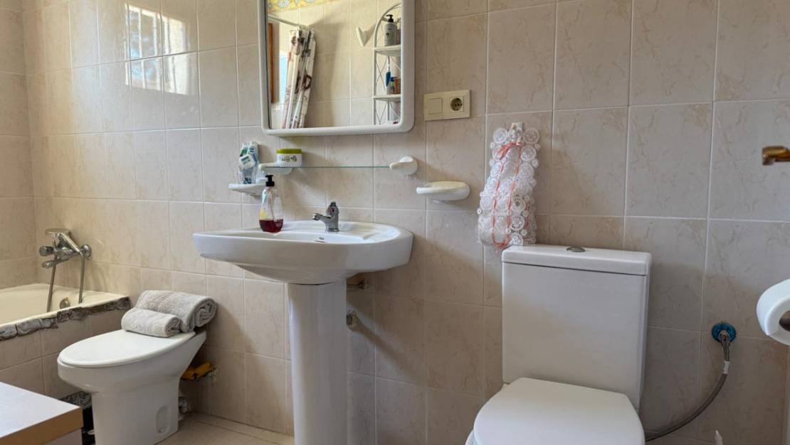 Sale - Villa - Torrevieja - Torrevieja Centro