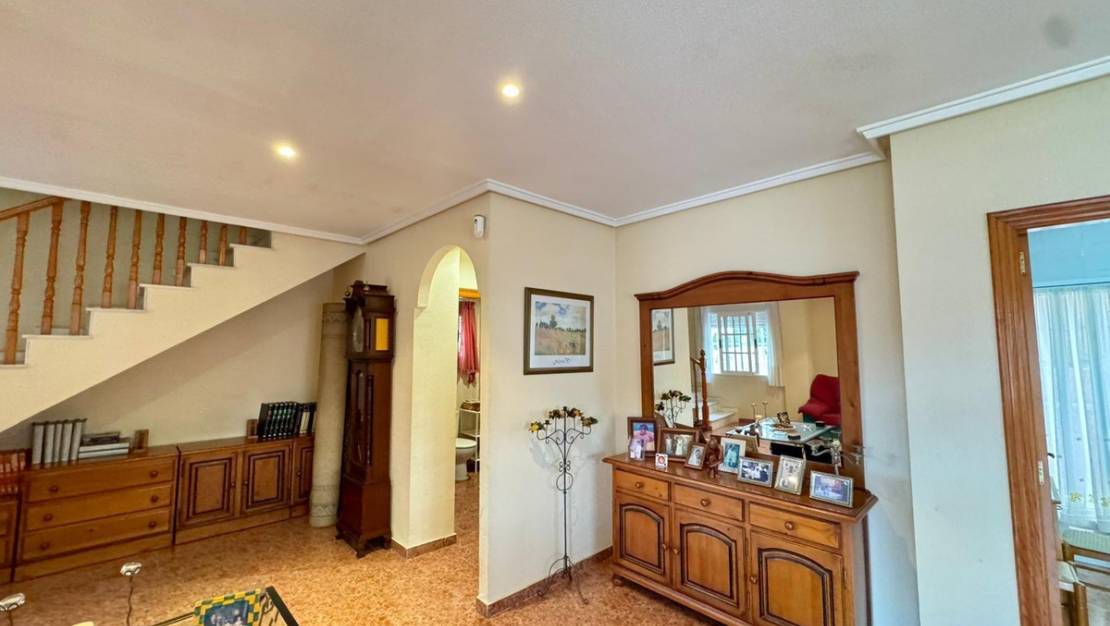 Sale - Villa - Torrevieja - Torrevieja Centro