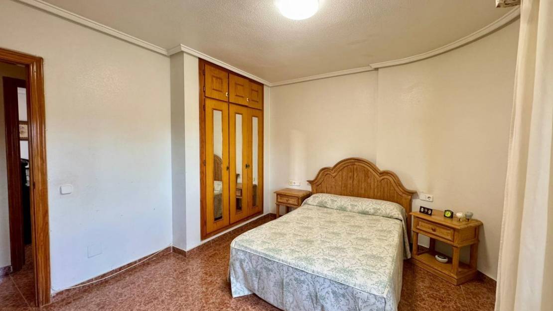 Sale - Villa - Torrevieja - Torrevieja Centro