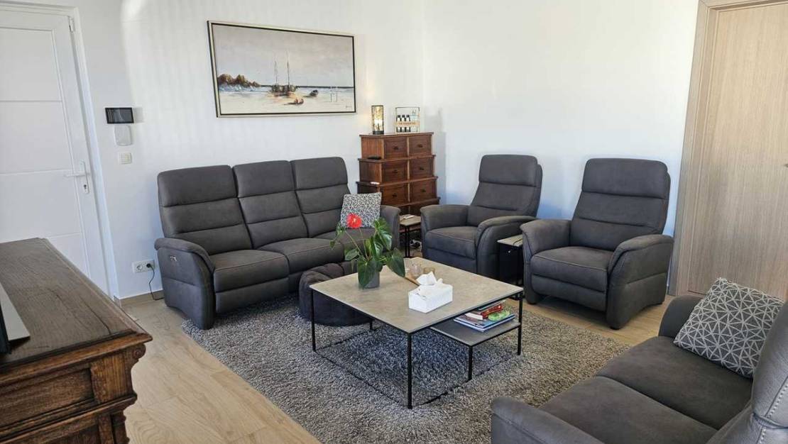 Sale - Villa - Torrevieja - Torrevieja Centro