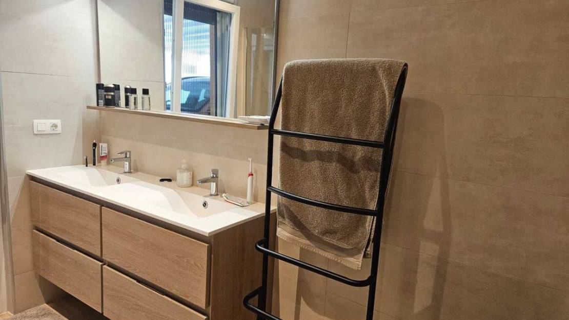 Sale - Villa - Torrevieja - Torrevieja Centro